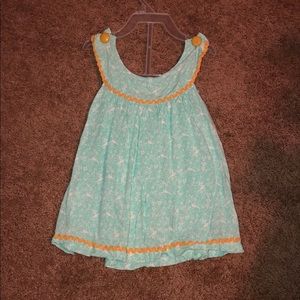 Button straps tank and matching shorts